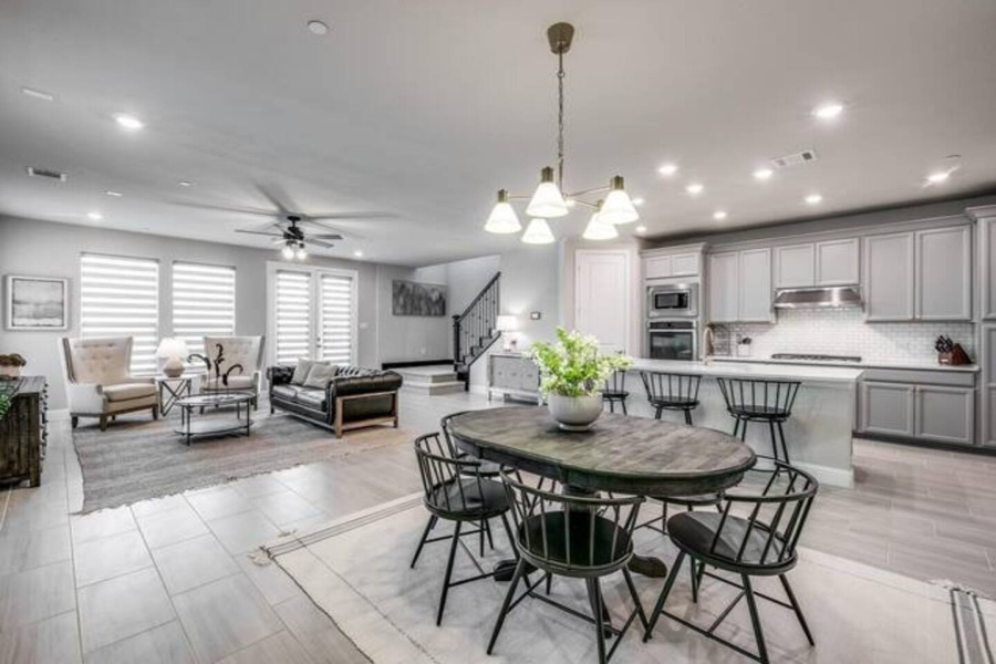 5630 Niagara Road, The Colony, Texas, United States 75056, 3 Bedrooms Bedrooms, ,3 BathroomsBathrooms,Townhome,Furnished,Niagara Road,2395