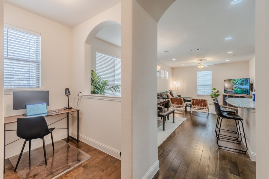 McKinney, Allen, Plano, Frisco, Las Colinas, corporate housing, furnished  rental, temp housing, temporary housing, executive housing