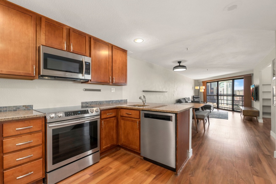 Denver, Colorado, 1 Bedroom Bedrooms, ,1 BathroomBathrooms,Condo,Furnished,Park Avenue West,Park Avenue,20,2610