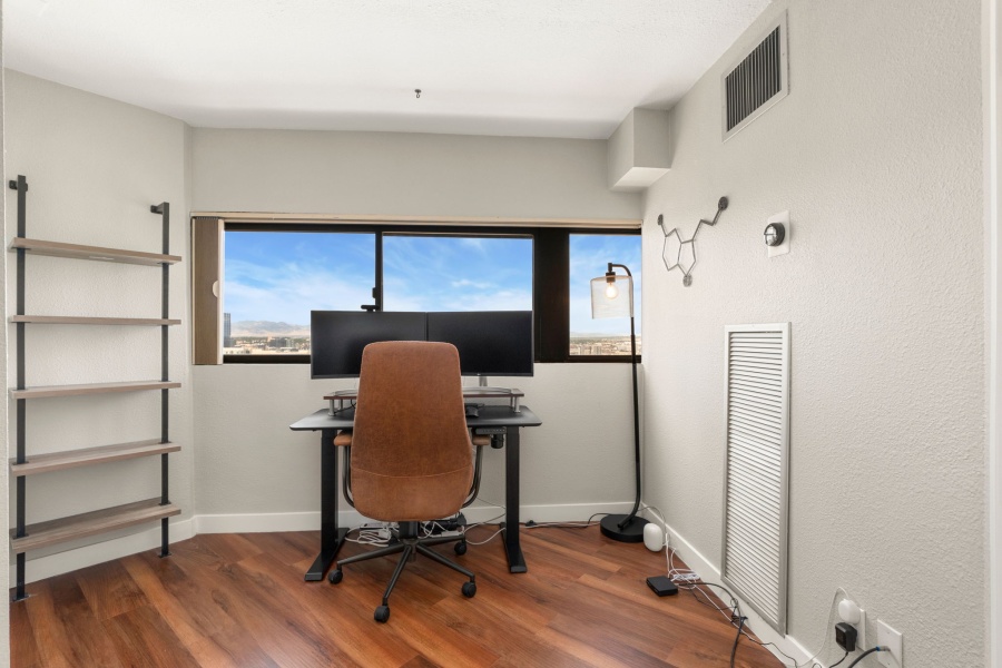 Denver, Colorado, 1 Bedroom Bedrooms, ,1 BathroomBathrooms,Condo,Furnished,Park Avenue West,Park Avenue,20,2610