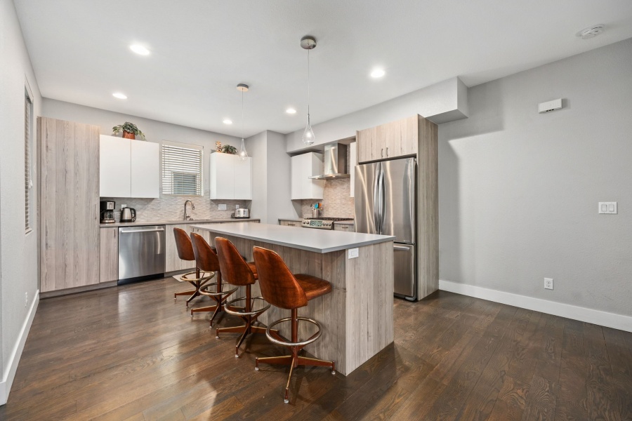Denver, Colorado, 1, 2 & 3 Bed Options - Contact Us! , ,Townhome,Furnished,Elati ,0,2718