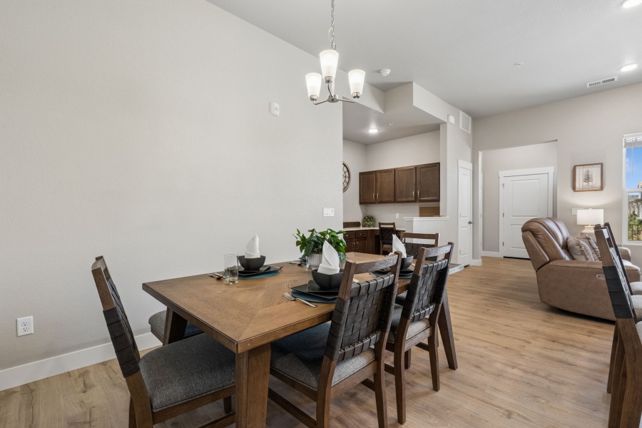 Modern Fully Furnished 2-Bedroom Condo at The Lakes at Centerra 