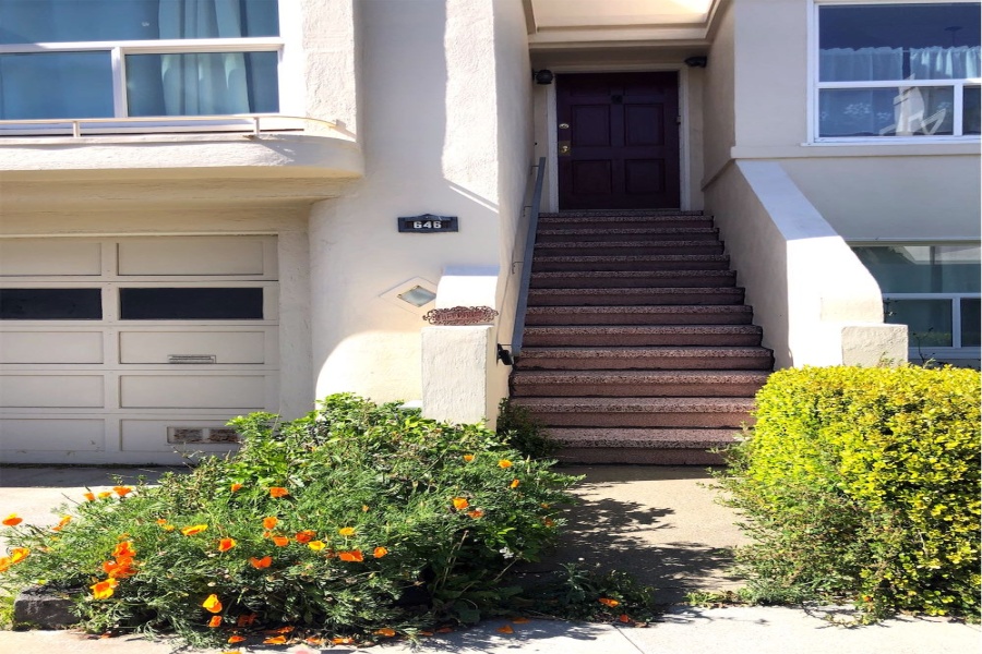 3 Bedroom/2 Bathroom mid-century single family house is located in Noe Valley. Features: desk, original chandelier, original art-deco lines in the crown molding trims and arched doorways, bathtub features extra length (for bath soaks), deep closets, downtown skyline views, original kitchen tiling and cabinets, portable dishwasher, and a large bonus room. The King bed in the lower bedroom can be separated into two twin beds. The house has a deep 2-car attached garage that will fit 2 smaller vehicles with tandem parking.  Washer and dryer are in the garage.  This pet-friendly property also has a quaint zen garden like backyard area that is totally fenced in.

Easy access to commuter shuttles and public transportation. Near the 24th Street commercial corridor and a small climb to the Diamond Heights shopping center for a variety of shops to include Safeway, Walgreens and a Chinese dim sum restaurant.

 

 