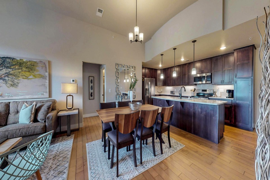 Fort Collins, Colorado, 2 Bedrooms Bedrooms, ,2 BathroomsBathrooms,Condo,Furnished,Illinois Dr #205,1024