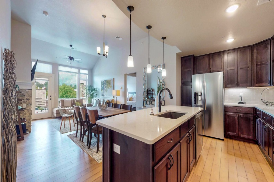 Fort Collins, Colorado, 2 Bedrooms Bedrooms, ,2 BathroomsBathrooms,Condo,Furnished,Illinois Dr #205,1024