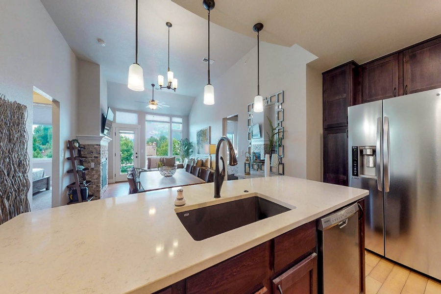 Fort Collins, Colorado, 2 Bedrooms Bedrooms, ,2 BathroomsBathrooms,Condo,Furnished,Illinois Dr #205,1024