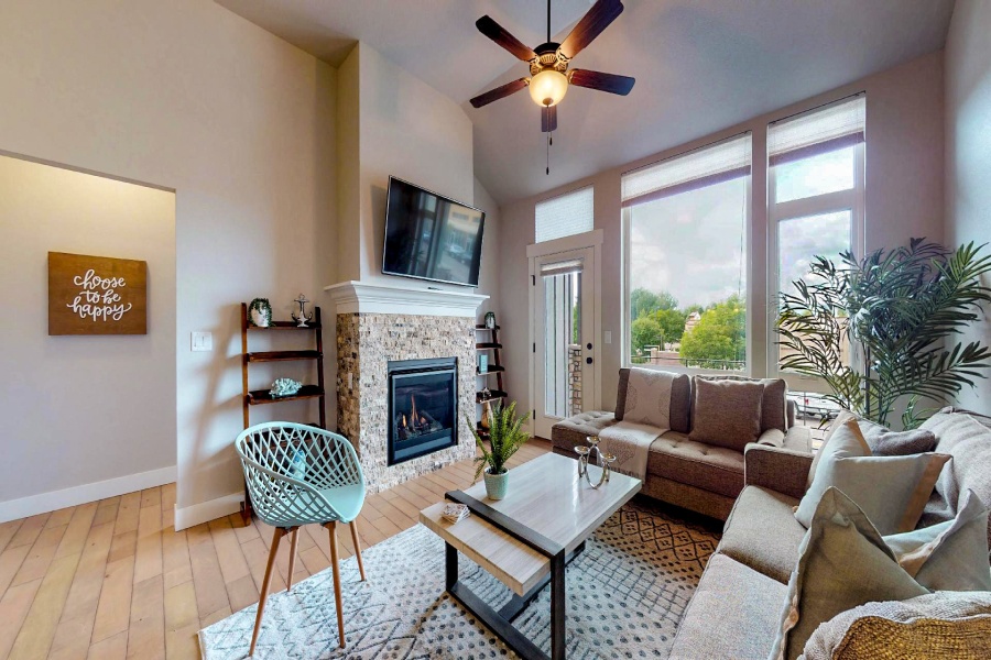 Fort Collins, Colorado, 2 Bedrooms Bedrooms, ,2 BathroomsBathrooms,Condo,Furnished,Illinois Dr #205,1024