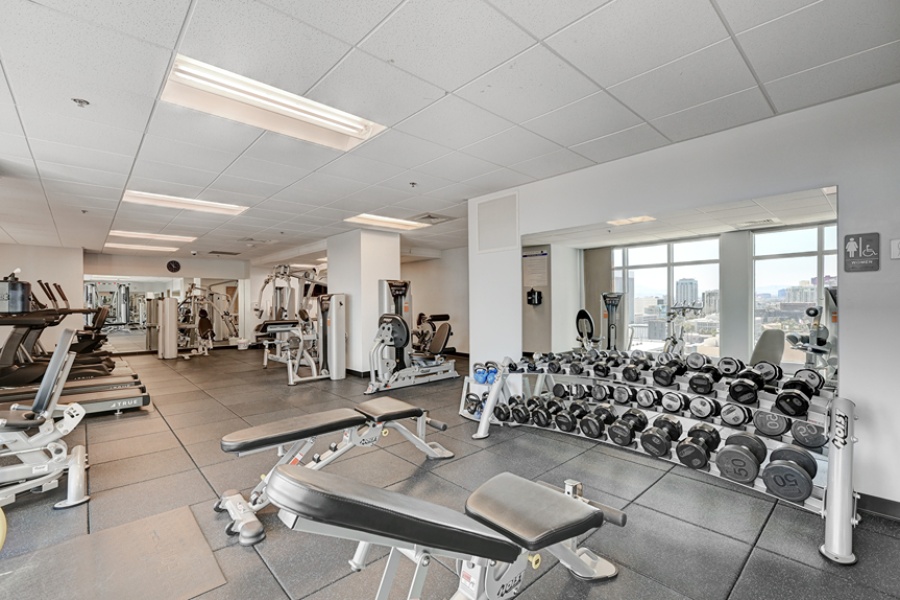 Las Vegas, Nevada, 2 Bedrooms Bedrooms, ,1.75 BathroomsBathrooms,Apartment,Furnished,The Ogden,Las Vegas ,12,1327