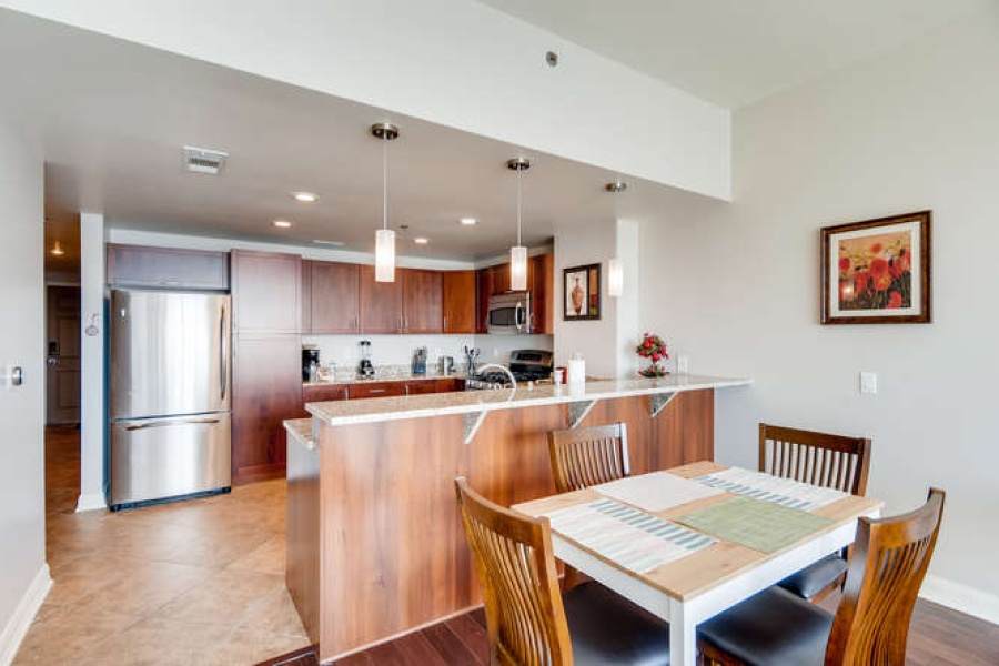 Las Vegas, Nevada, 2 Bedrooms Bedrooms, ,1.75 BathroomsBathrooms,Apartment,Furnished,The Ogden,Las Vegas ,12,1327