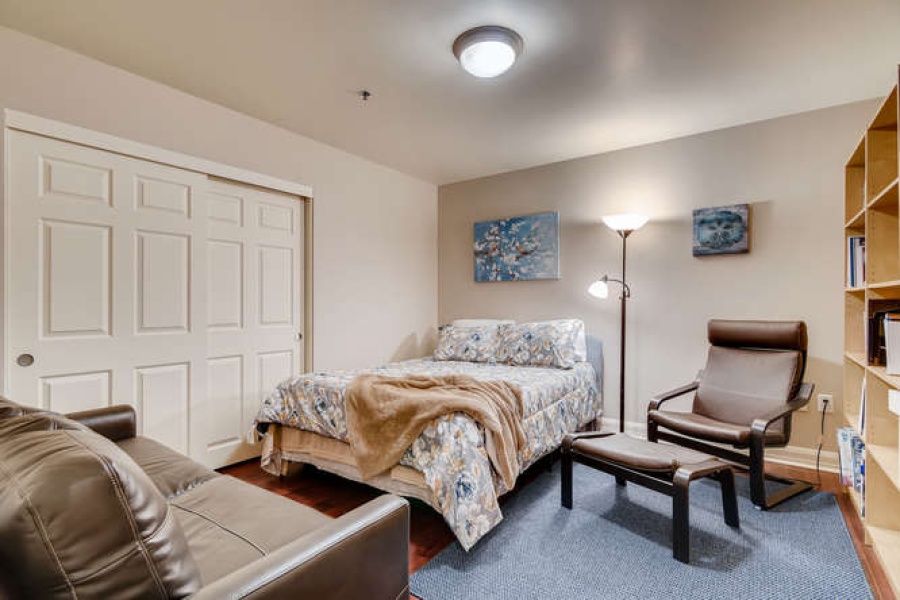Las Vegas, Nevada, 2 Bedrooms Bedrooms, ,1.75 BathroomsBathrooms,Apartment,Furnished,The Ogden,Las Vegas ,12,1327