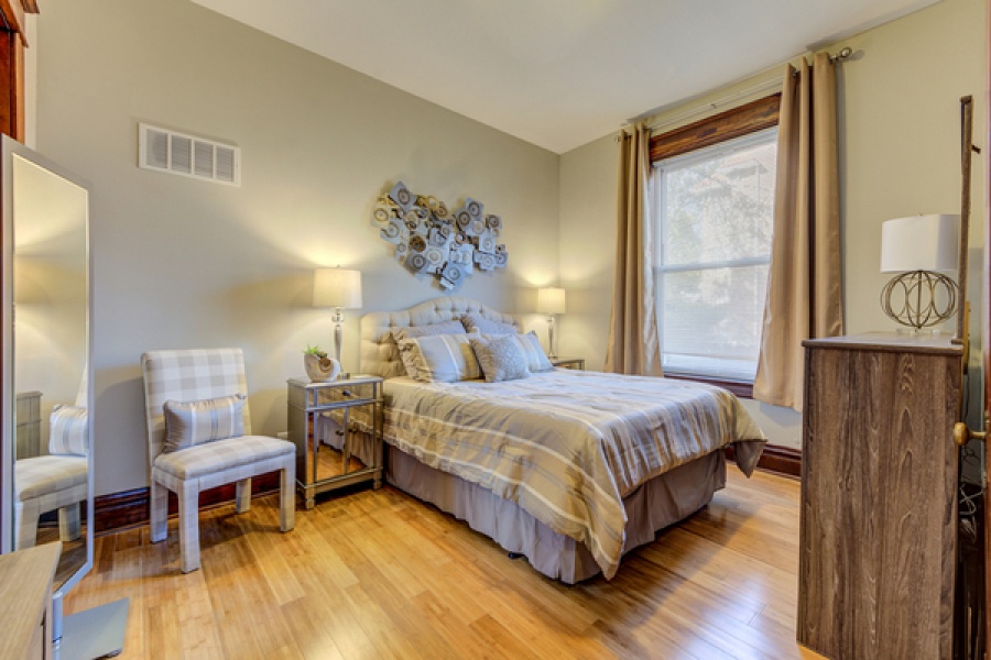 St. Louis, Missouri, 2 Bedrooms Bedrooms, ,1.5 BathroomsBathrooms,Apartment,Furnished,Pershing,1,1353