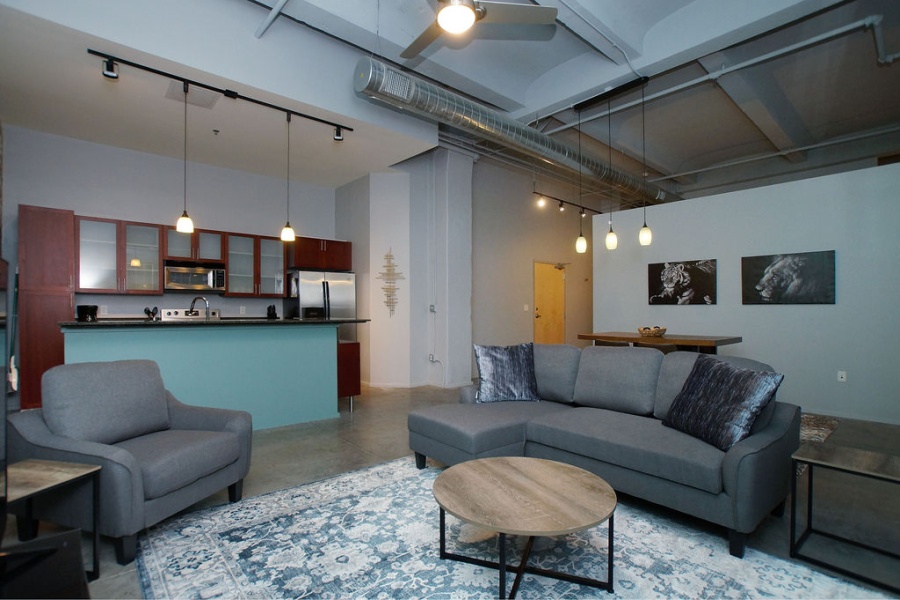 1136 Washington, St. Louis, Missouri, United States 63101, 2 Bedrooms Bedrooms, ,2 BathroomsBathrooms,Loft,Furnished,Meridian,Washington,4,1356